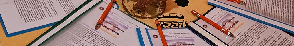 Lebensbaum im Sonnenuntergang